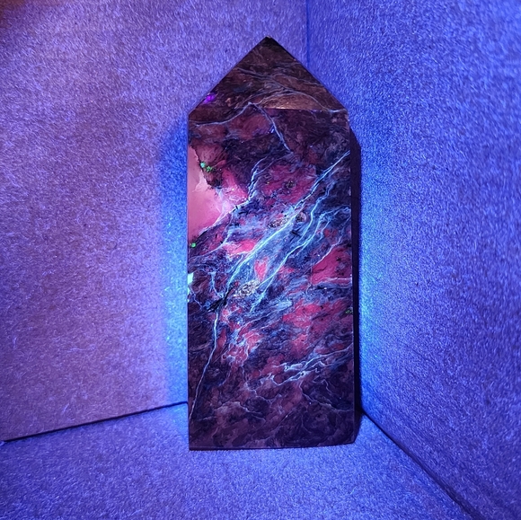 Stunning Charoite Tower - Unique Healing Crystal - Picture 2 of 3